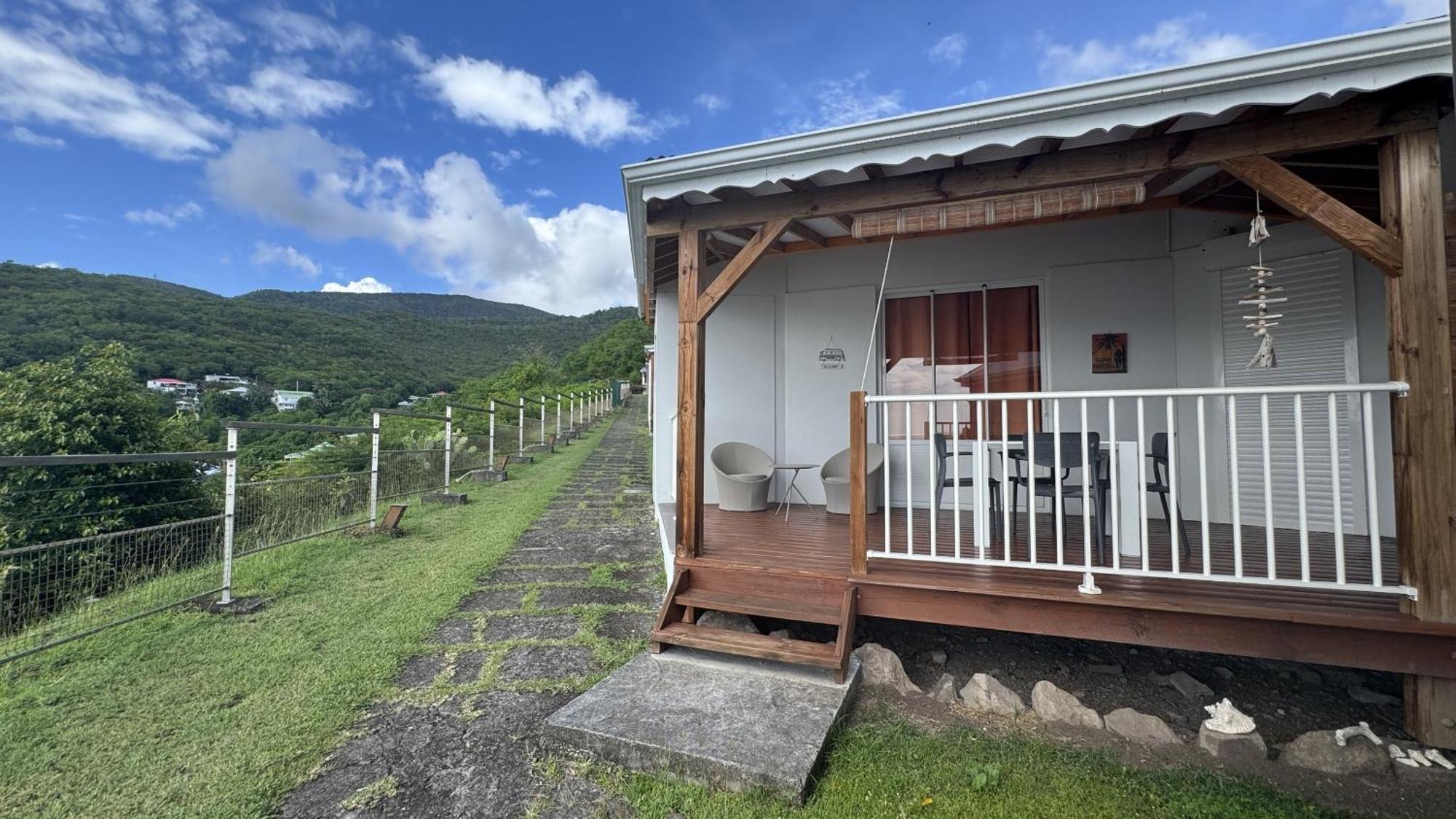 Le Jardin Des Ilets Villa Bouillante Kamer foto